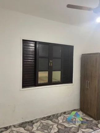 Imagem EXECELENTE SOBRADO PARA INVESTIDOR NO RIO PEQUENO COM 3 CASA