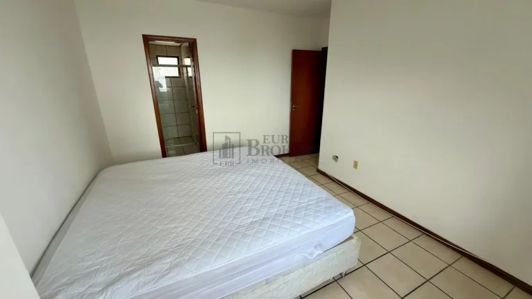 Imagem Apartamento Quadra Mar para locação temporada com 03 dormitórios