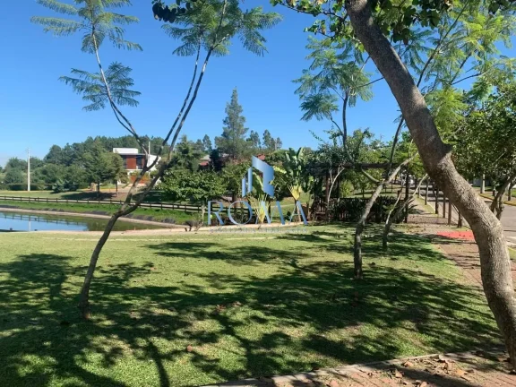 Imagem Casa em Condomínio 4 dormitórios à venda Tomazetti Santa Maria/RS