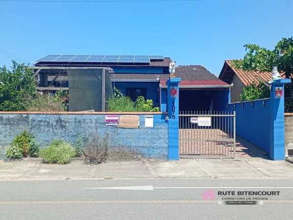Excelente Casa Em Alvenaria Semimobiliada -Centro Balneário Barra do Sul SC