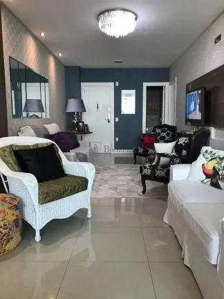Imagem Apartamento com 3 dormitórios à venda na Barra Norte em Balneário Camboriú/SC