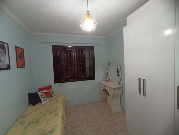 Imagem Sobrado com 3 dormitórios à venda, 191 m² por R$ 640.000,00 - Vila Maria de Maggi - Suzano/SP