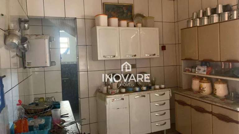 Imagem Casa com 3 dormitórios à venda, 95 m² por R$ 800.000,00 - Setor Santos Dumont - Itumbiara/GO