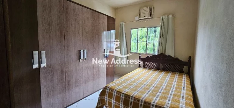 Imagem Viva em uma chácara a apenas 5 minutos do centro de Cariacica! Esta propriedade oferece uma casa espaçosa de 180 m² com terraço.