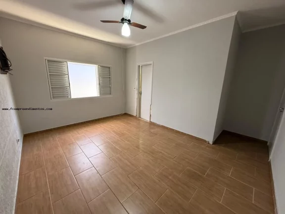 Imagem Casa para Venda em Limeira, Vila Claudia, 3 dormitórios, 1 suíte, 2 banheiros, 4 vagas