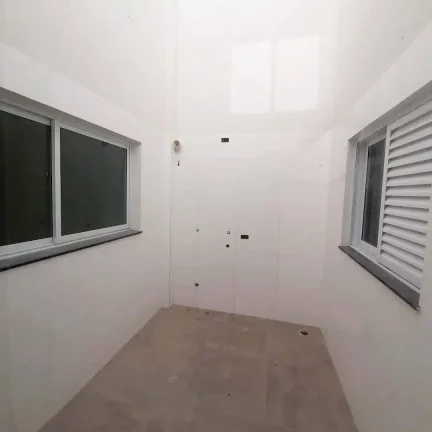 Imagem Apartamento Condomínio Tipo 46 m² 2 Dormitórios e 1 Vaga de Garagens