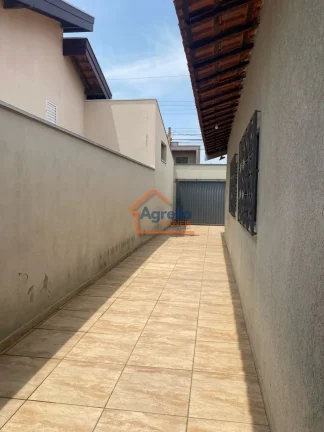 Imagem Casa à venda no bairro Jardim Santa Marta - Mogi Guaçu/SP
