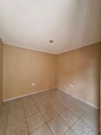 Imagem CASA COM EDÍCULA NO JARDIM MARAJOARA - PILAR DO SUL - SP