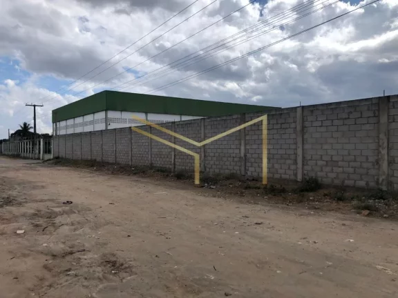 Imagem Terreno frente de rua, todo murado para locação!