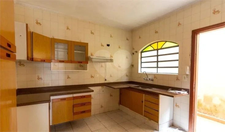 Imagem Sobrado à venda com 3 quartos, sendo 1 suíte, em Butantã, São Paulo - SP