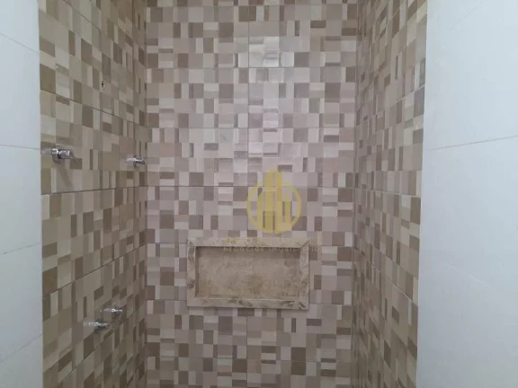 Imagem Casa com 3 suítes, escritório e piscina à venda no condomínio Terras de Siena