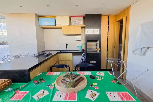 Imagem Apartamento espaçoso com 142m², ideal para quem busca conforto, funcionalidade e ambientes amplos ...
