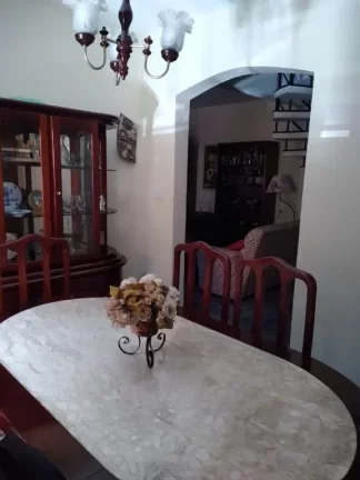 Imagem Sobrado com 2 dormitórios à venda, 205 m² por R$ 850.000,00 - Vila Perreli - Poá/SP