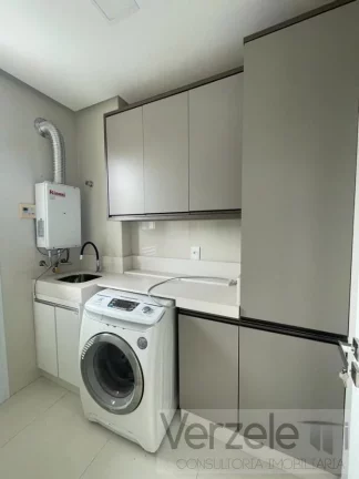 Imagem Apartamento 3 dormitórios para Venda em Balneário Camboriú / SC no bairro Centro