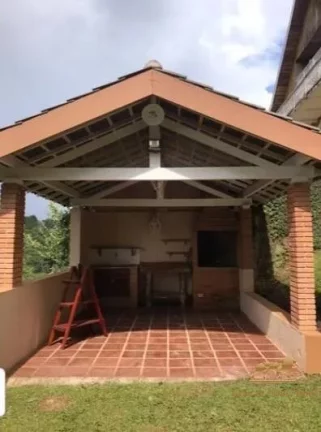 Imagem Oportunidade, Casa a venda no Alto do Capivari em Campos do Jordão-SP