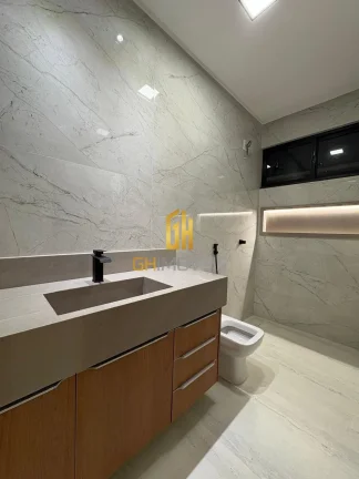 Imagem Casa com 3 quartos no Jardim Mont Serrat, em terreno com 398m² com 200m² de área construída poss...