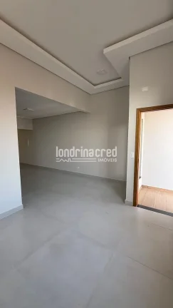 Imagem Casa geminada nova na Zona Norte de Londrina com 3 dormitórios (1 suíte), sala aconchegante, cozinha funcional e excelente localização próxima a comércios