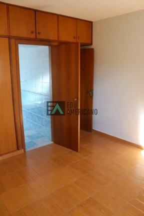 Imagem CASA EM EXCELENTE LOCALIZAÇÃO EM PIRACAIA