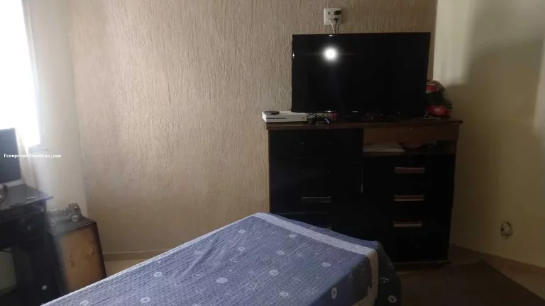 Imagem Apartamento para Venda em Limeira, Jardim Presidente Dutra, 2 dormitórios, 1 banheiro, 1 vaga