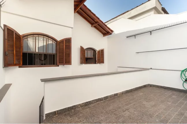 Imagem Casa com 4 Quartos à Venda, 213 m² em Vila Monumento - São Paulo