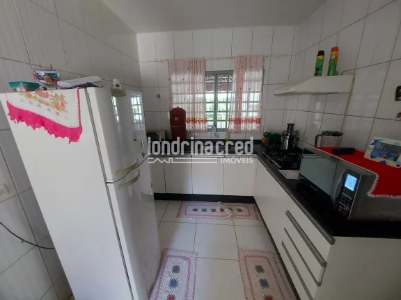 Imagem Casa à Venda na Zona Leste – 2 Quartos, Área Gourmet, Garagem Coberta e Ótima Localização! Perto de Escolas, Mercados e Farmácias. Agende sua Visita!