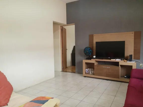 Imagem Casa para Venda em Sorocaba, Parque Laranjeiras, 3 dormitórios, 2 banheiros, 4 vagas