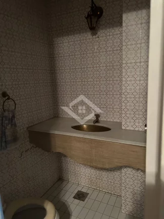 Imagem Apartamento Exclusivo em Copacabana - 330m² com 4 Quartos e 2 Vagas