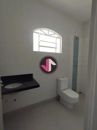 Imagem Casa no Bairro Santa Cruz 1 - cuiabá - MT Esta casa nova oferece um ambiente espaçoso e confortáv...