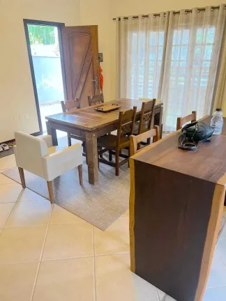 Imagem Casa com 3 dormitórios sendo1 suíte piscina e 2 vagas - Praia de Taquaras, Balneário Camboriú/SC