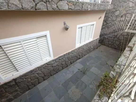 Imagem Casa aconchegante com excelente localização no bairro São Sebastião