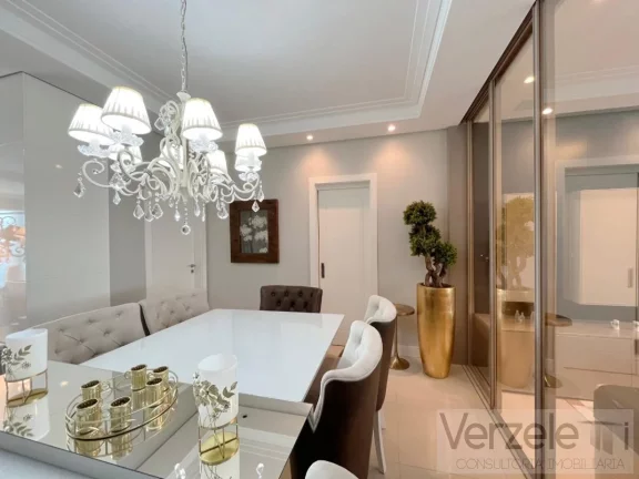 Imagem Apartamento Quadra Mar para Venda no bairro Centro