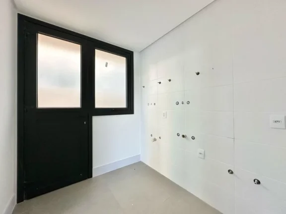 Imagem Casa em Condominio 5 Dormitórios - Bairro Parque Antartica