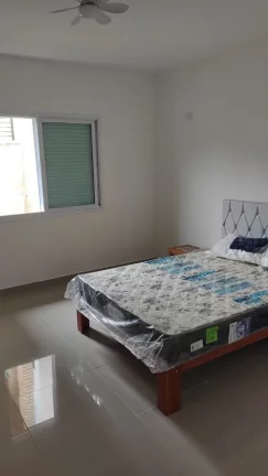 Imagem Casa em Condomínio para Venda em Ubatuba / SP no bairro Horto Florestal