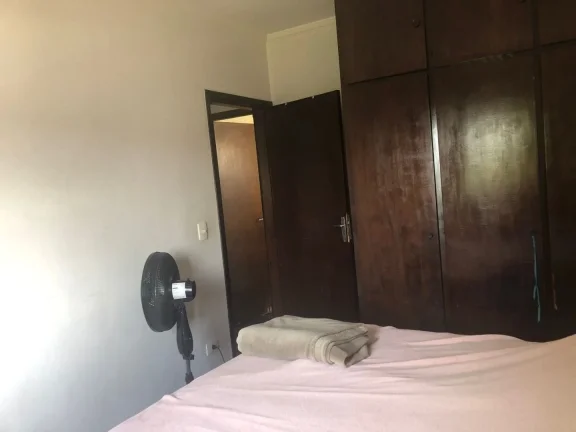 Imagem Apartamento com 2 quartos, sala , cozinha, área de de serviço, banheiro social, 1 vaga de garagem....