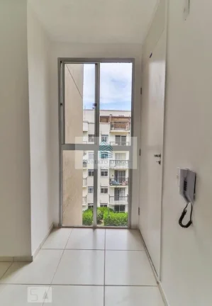 Imagem Apartamento à venda no Rio de Janeiro-RJ, bairro Camorim: 2 quartos, 1 sala, 1 banheiro, 1 vaga de garagem, 45m² de área.