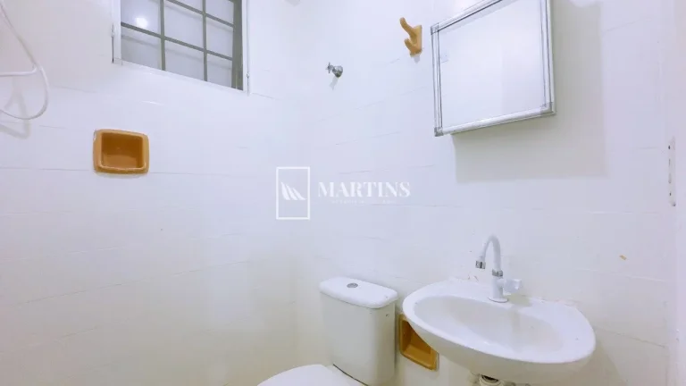Imagem Excelente oportunidade para adquirir uma sala comercial na Asa Norte, Brasília. Com uma área total...