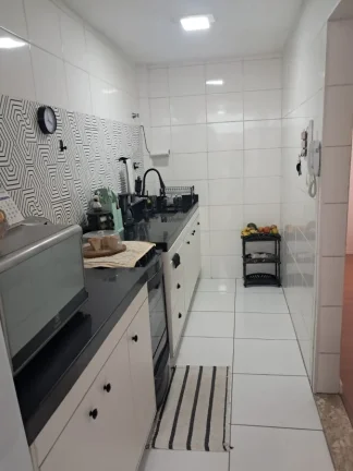 Imagem Apartamento para Venda em Rio de Janeiro, Campo Grande, 2 dormitórios, 1 banheiro, 1 vaga