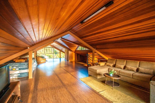 Imagem Chácara com 8 Quartos à Venda, 34.000 m² em Bateias - Campo Largo