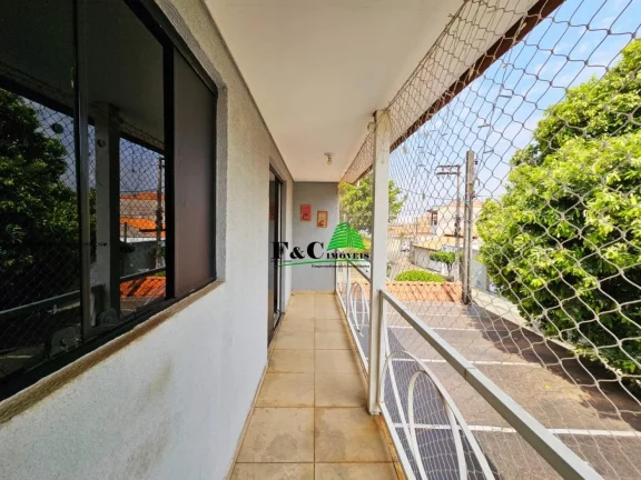 Imagem Sobrado para Venda em Limeira, JARDIM SÃO LOURENÇO, 3 dormitórios, 1 suíte, 1 banheiro, 2 vagas