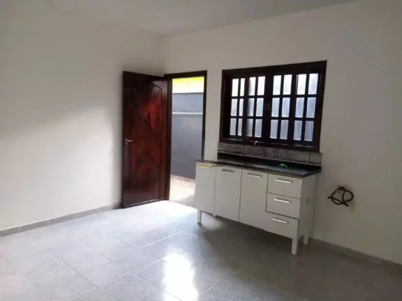 Imagem Sobrado com 2 dormitórios à venda, 70 m² por R$ 310.000,00 - Vila Urupês - Suzano/SP
