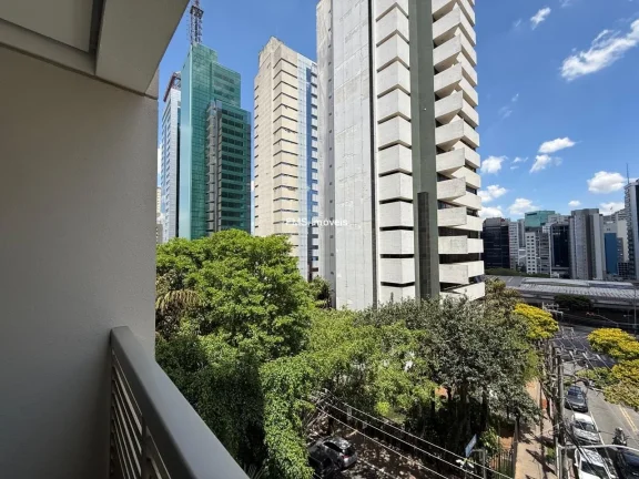 Imagem Conjunto Comercial à Venda no Paraiso: 2 Salas e 1 Vaga de Garagem em São Paulo-SP