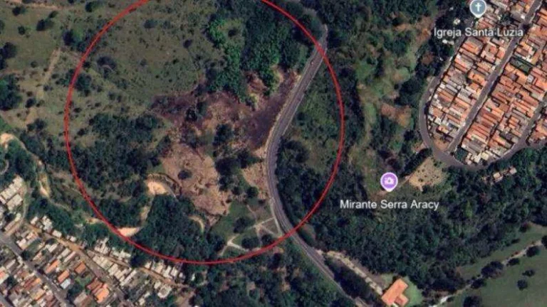 Terreno à venda em São Carlos, Vila Monte Carlo