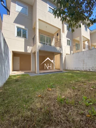 Imagem Casa em condomínio fechado com 3 suítes, 2 vagas na Ganja Viana.