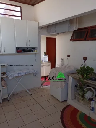 Imagem Casa para Venda em Limeira, Vila Santa Lúcia, 3 dormitórios, 1 suíte, 1 banheiro, 1 vaga
