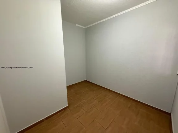 Imagem Casa para Venda em Limeira, Vila Claudia, 3 dormitórios, 1 suíte, 2 banheiros, 4 vagas