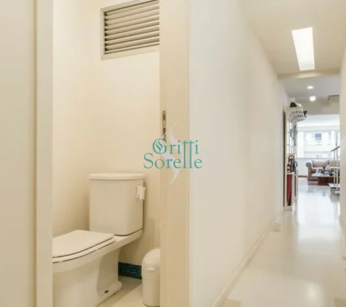 Imagem Cobertura Duplex à Venda no Itaim Bibi - São Paulo/SP.