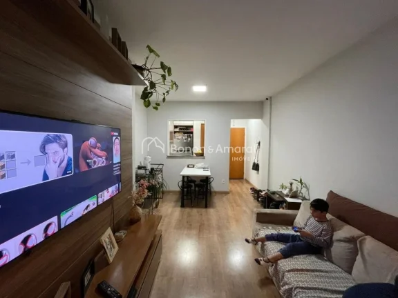Imagem Apartamento à venda entre Cambuí e Taquaral, com 76m² de área útil, três dormitórios, sendo u...
