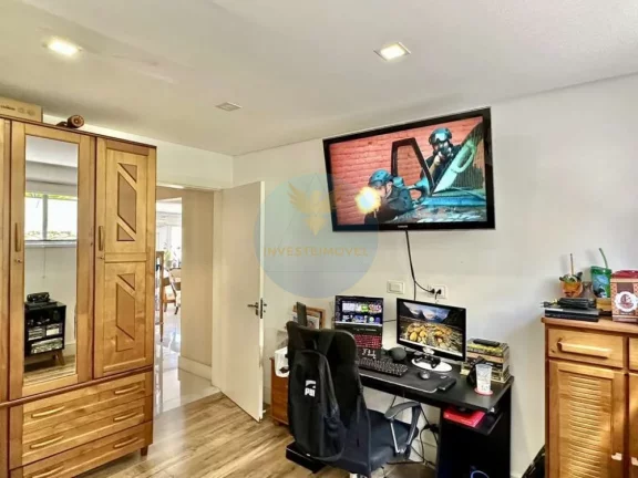 Imagem Casa 4 Suítes, sendo 1 térrea em terreno 1.001m2