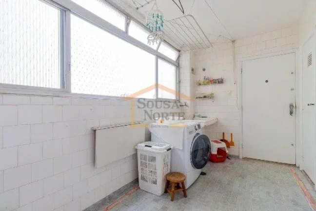 Imagem Apartamento de 155 m², com 3 dormitórios e ótima distribuição dos ambientes, 2 banheiros, sala ...