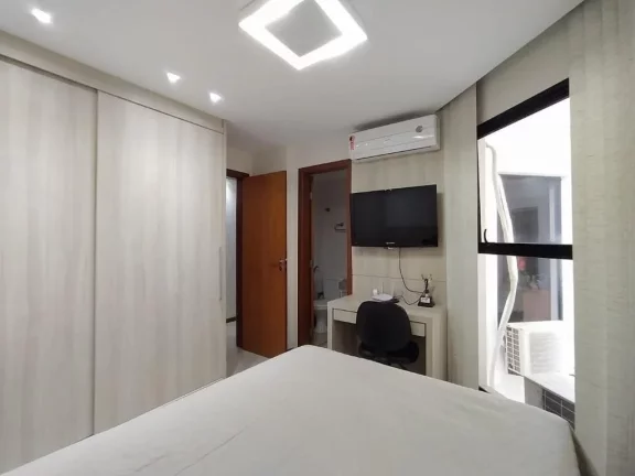 Imagem Excelente Apartamento de Frente para o Mar na Praia do Morro composto por 4 dormitório sendo 3 suítes, com 2 vagas de garagem.